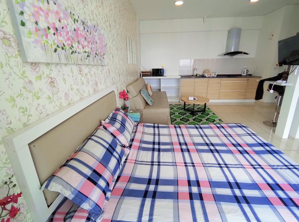 Comfort Zone Premium Guesthouse @ Evo Bangi Exterior photo