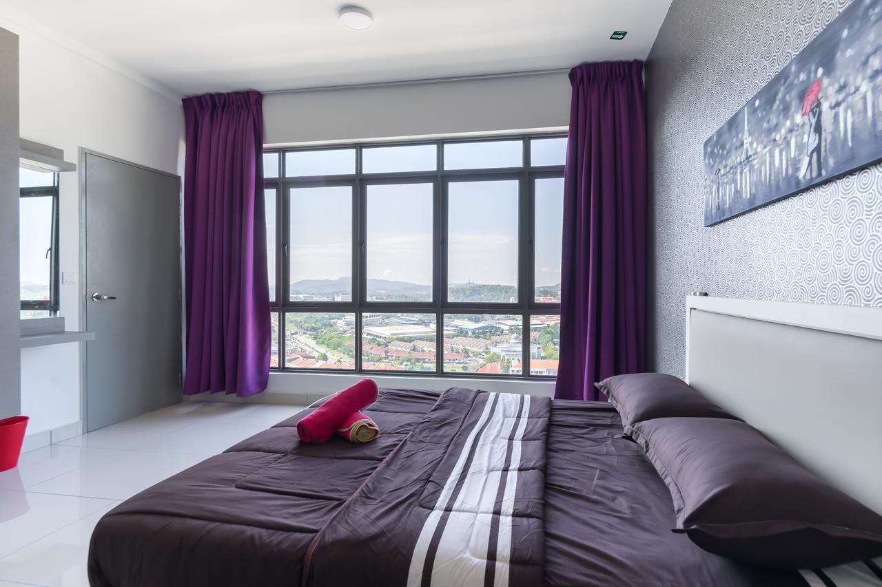Comfort Zone Premium Guesthouse @ Evo Bangi Exterior photo