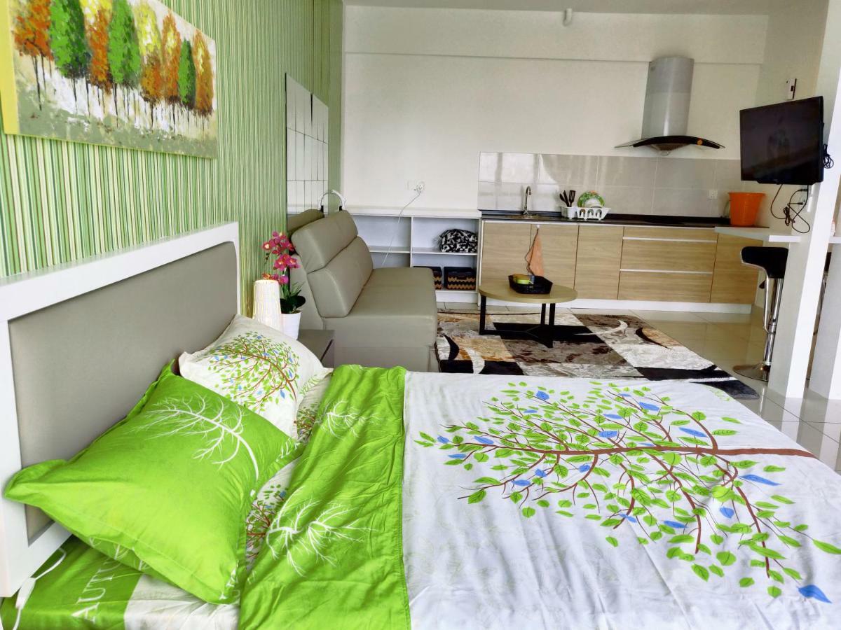 Comfort Zone Premium Guesthouse @ Evo Bangi Exterior photo