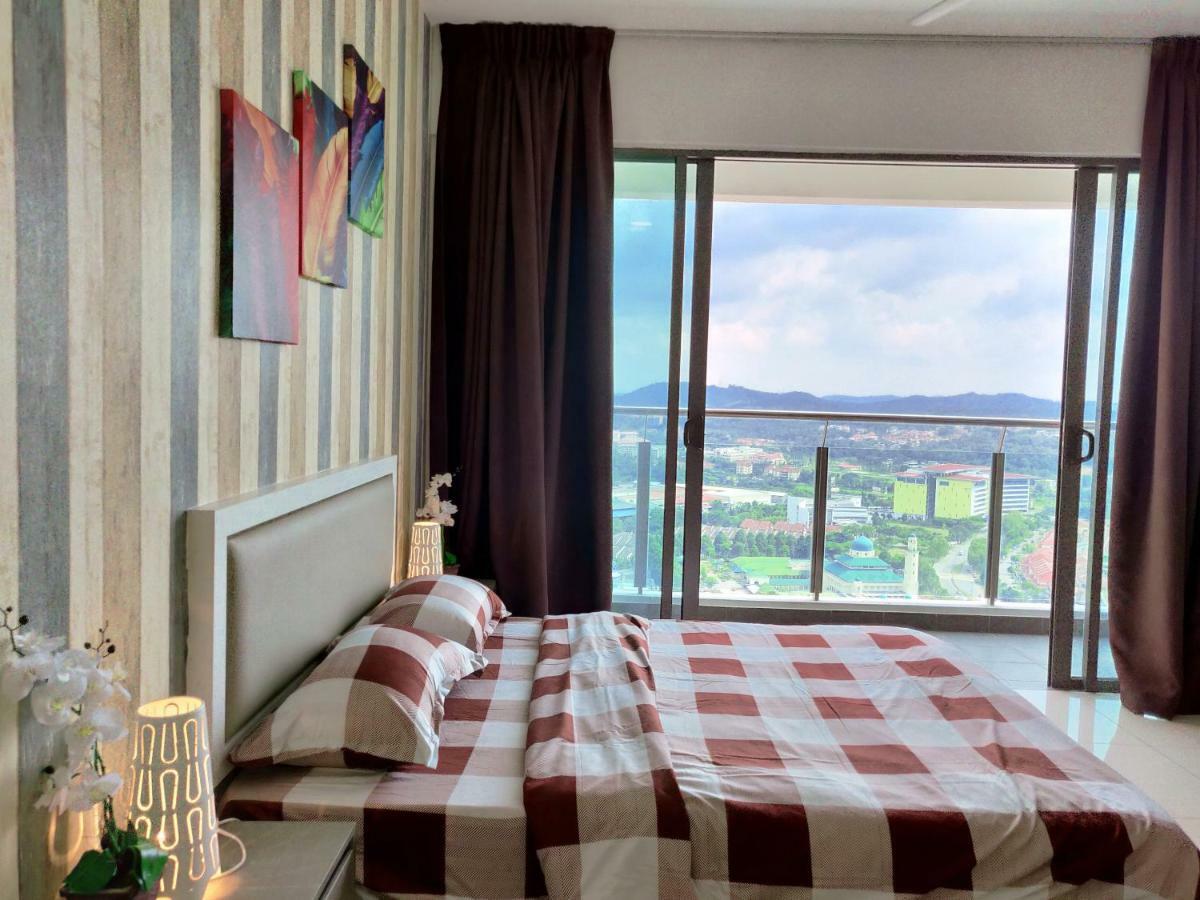 Comfort Zone Premium Guesthouse @ Evo Bangi Exterior photo