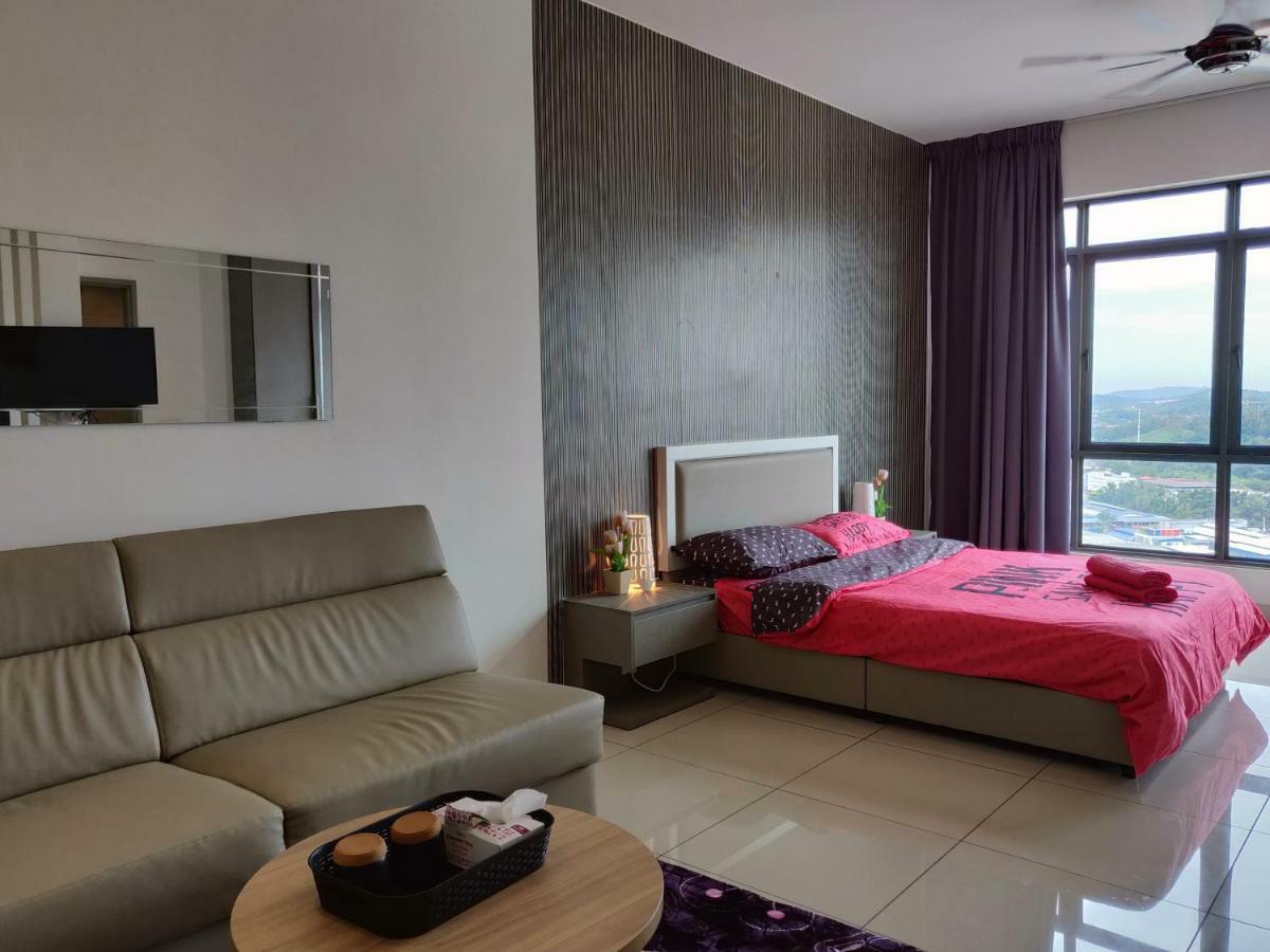 Comfort Zone Premium Guesthouse @ Evo Bangi Exterior photo